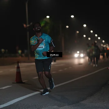 Runner Photo 5919172