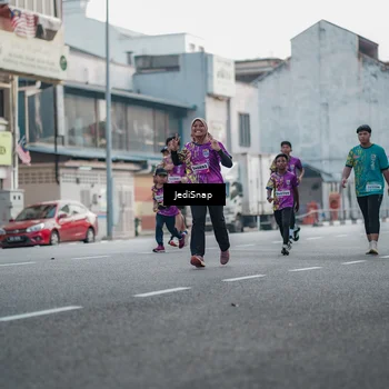 Runner Photo 5919202
