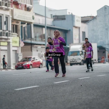 Runner Photo 5919216