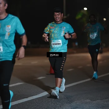 Runner Photo 5919245