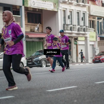 Runner Photo 5919249