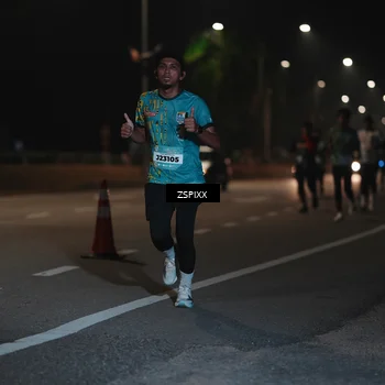 Runner Photo 5919275