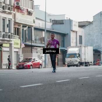 Runner Photo 5919315
