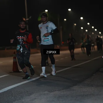 Runner Photo 5919324