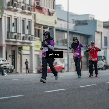 Runner Photo 5919335
