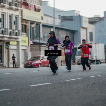 Runner Photo 5919336