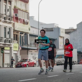 Runner Photo 5919387
