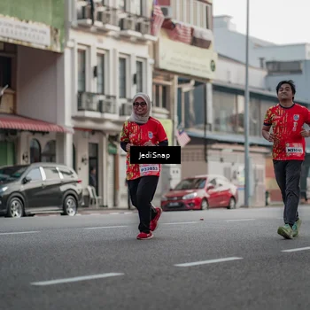 Runner Photo 5919399