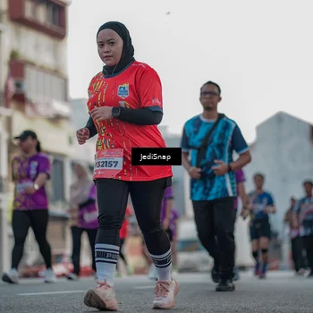 Runner Photo 5919446