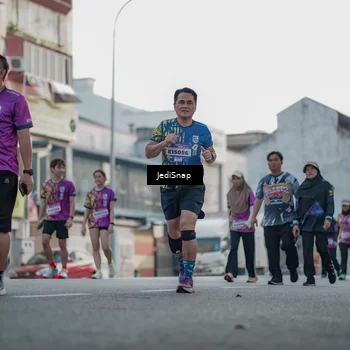 Runner Photo 5919462