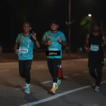 Runner Photo 5919487