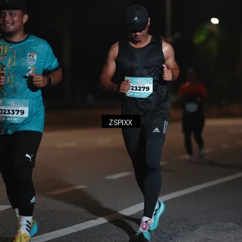 Runner Photo 5919514