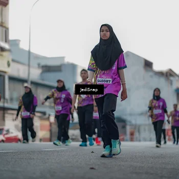 Runner Photo 5919519