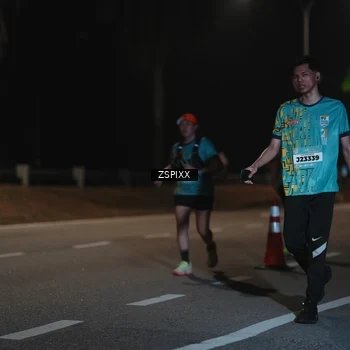 Runner Photo 5919631