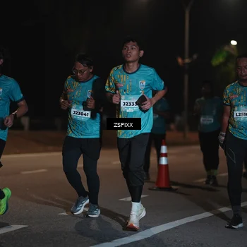 Runner Photo 5919679