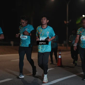 Runner Photo 5919689