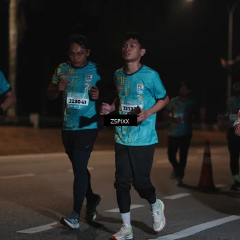 Runner Photo 5919702