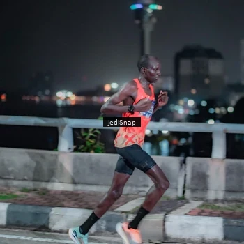 Runner Photo 5919744