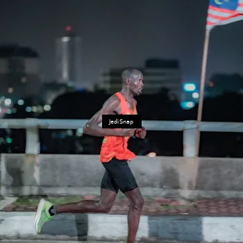 Runner Photo 5919757