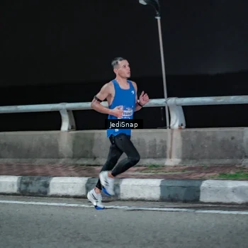 Runner Photo 5919775