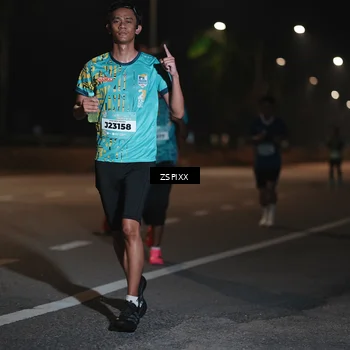 Runner Photo 5919913