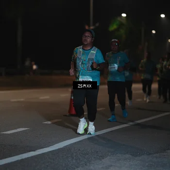 Runner Photo 5920004