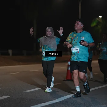 Runner Photo 5920038