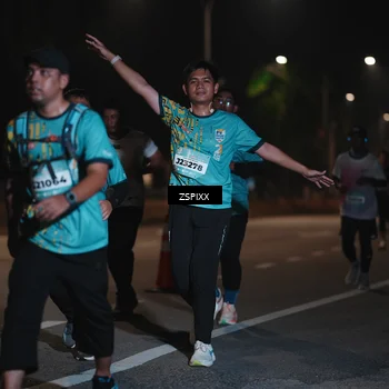 Runner Photo 5920069
