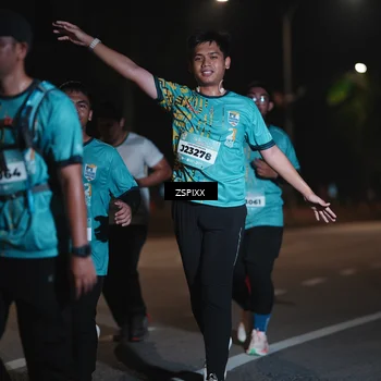 Runner Photo 5920075