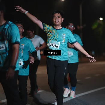 Runner Photo 5920079