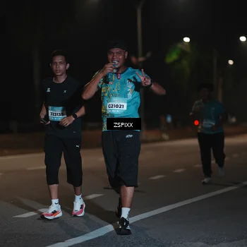 Runner Photo 5920113