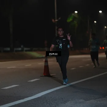 Runner Photo 5920134