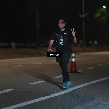 Runner Photo 5920155