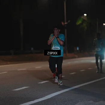 Runner Photo 5920156