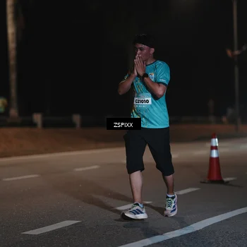 Runner Photo 5920172