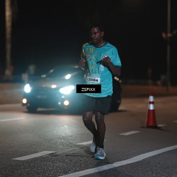 Runner Photo 5920202
