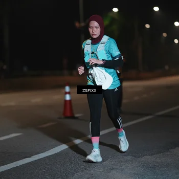 Runner Photo 5920215