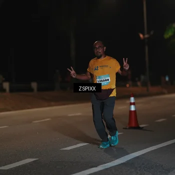 Runner Photo 5920228