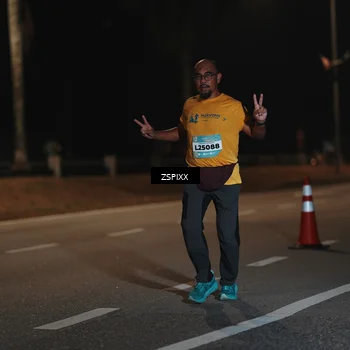 Runner Photo 5920237