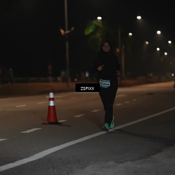 Runner Photo 5920245