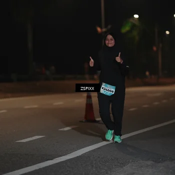 Runner Photo 5920252