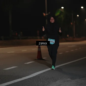 Runner Photo 5920263