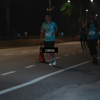 Runner Photo 5920267