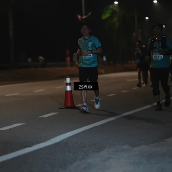 Runner Photo 5920271