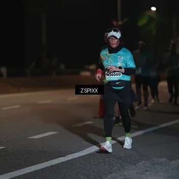 Runner Photo 5920307