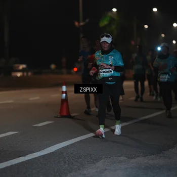 Runner Photo 5920308