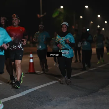 Runner Photo 5920316