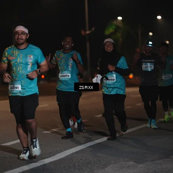 Runner Photo 5920330