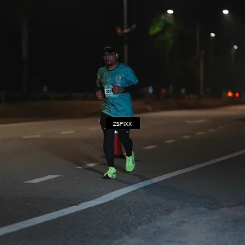 Runner Photo 5920368