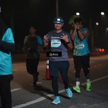 Runner Photo 5920372
